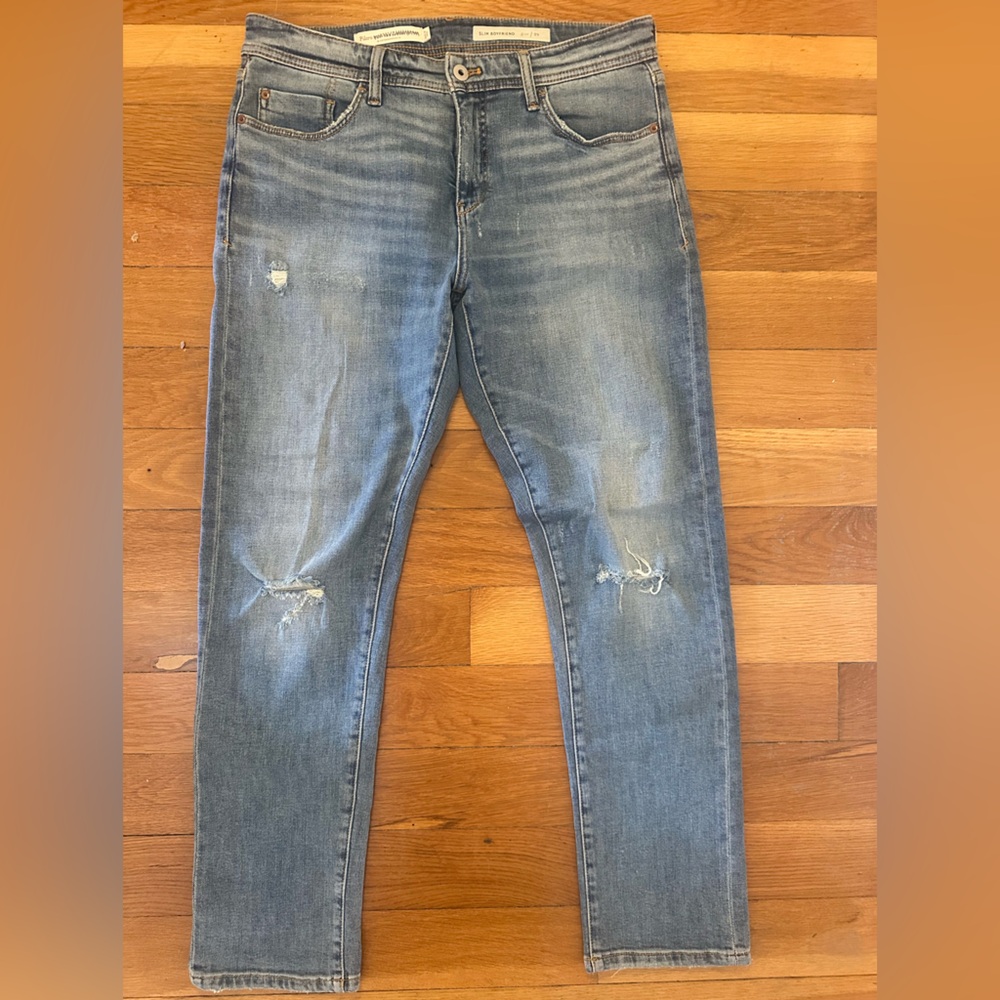 Men's Distressed Blue Jeans